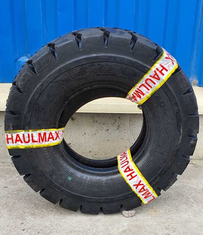 Zmax tire zealion. Шинокомплект 4.00-8 8pr d45s. Шинокомплект 5.00-8 8pr. Шинокомплект. Haulmax.